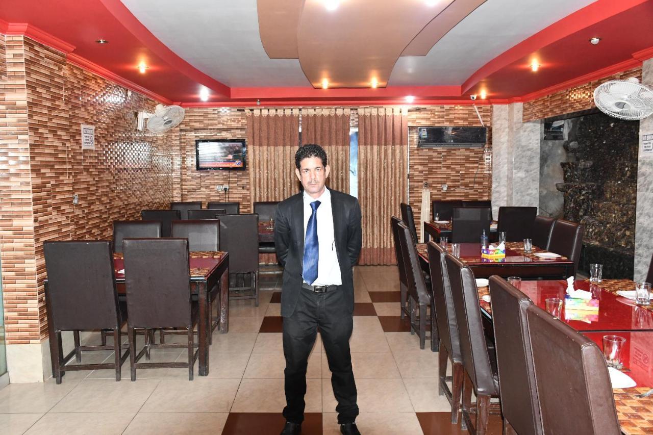 Mir Continental Hotel 무자파라바드 외부 사진